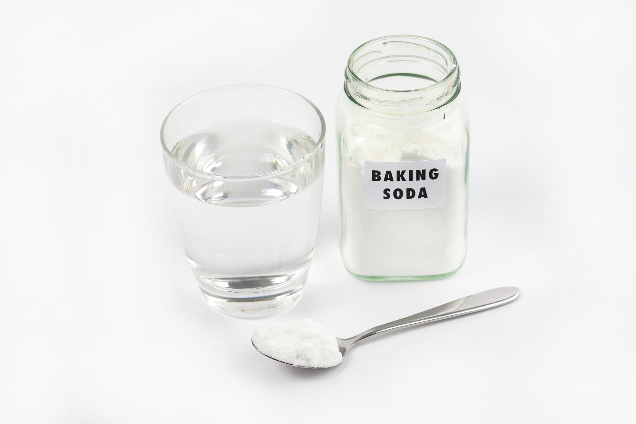 Easy DIY Ways to Use Baking Soda for Canker Sore (To Help Alkalinize the Ulcer)